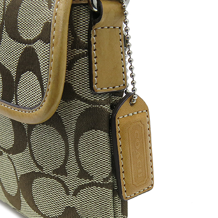 Coach(��ġ) �ñ׳��� �ڰ��� �̴� �Ŀ�ġ ����� �̹���4 - ���̺��� �߰���ǰ