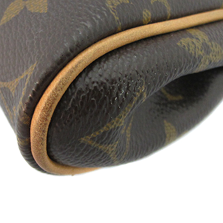 Louis Vuitton(���̺���) M95567 ���׷� ĵ���� ����Ŭ��ġ 2WAY [�̾��������] �̹���5 - ���̺��� �߰���ǰ