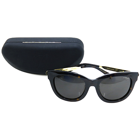 ����  ���۶�