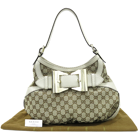 ����  �����