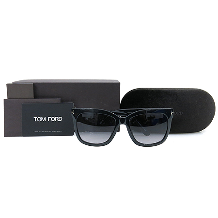 ������  ���۶�