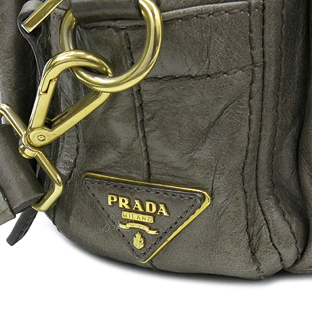 Prada(�����) BN2010 VITELLO SHINE ��Ƽ�� ���� ��Ʈ��+��� ��Ʈ�� �̹���5 - ���̺��� �߰���ǰ