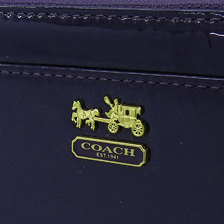 Coach(��ġ) ���� �ΰ� ��� ���� ���̴�Ʈ ī�� �ٿ뵵 ���� �̹���4 - ���̺��� �߰���ǰ