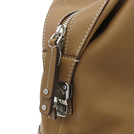 Tod's(����) XBWAGAH0303 ���� ���� D�� ��Ʈ�� + ��Ʈ�� �̹���5 - ���̺��� �߰���ǰ