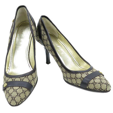 ������  ����