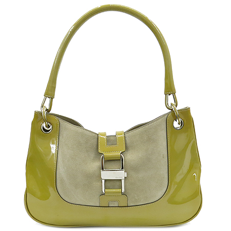 ����  �����