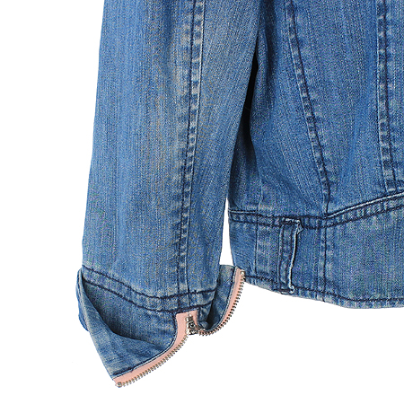 BANILA B(�ٴҶ��) û ���� �̹���4 - ���̺��� �߰���ǰ