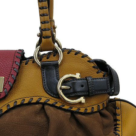 Ferragamo(��󰡸�) 21 C029 ��ġ�� ��� ���� ȥ�� ��Ʈ�� �̹���4 - ���̺��� �߰���ǰ