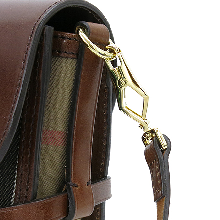 Burberry(������) 38420051 �긮�� �Ͽ콺 üũ ���� �ΰ� ��� ����� �̹���4 - ���̺��� �߰���ǰ