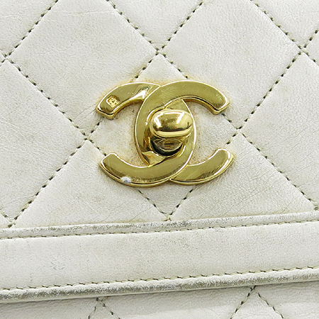 Chanel() ̺   CC ΰ ü  ̹4 - ̺ ߰ǰ