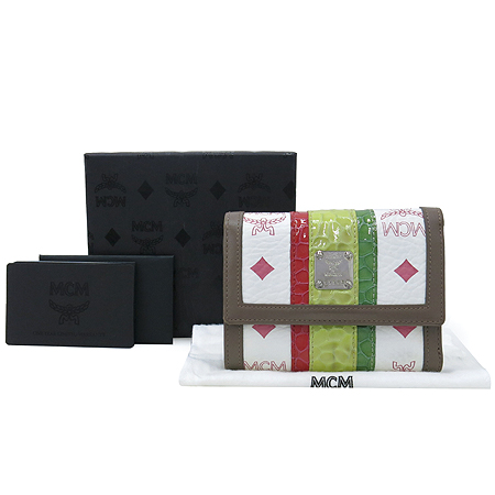 ������  ������