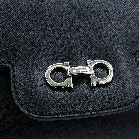 Ferragamo(��󰡸�) 21 B723 ���� ���ǾƳ� LUCIANA ���� ü�� ����� �̹���4 - ���̺��� �߰���ǰ