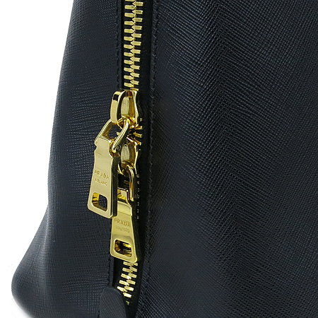 Prada(�����) BL0826 SAFFIANO LUX NERO ���ǾƳ뷰�� ���� ����ΰ� ��Ʈ�� �̹���5 - ���̺��� �߰���ǰ