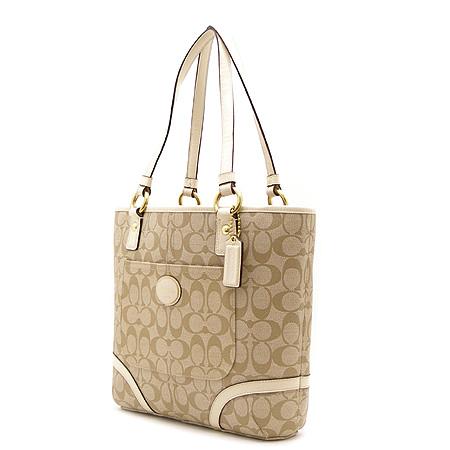 Coach(��ġ) �ñ����� PVC ���۹� �̹���2 - ���̺��� �߰���ǰ