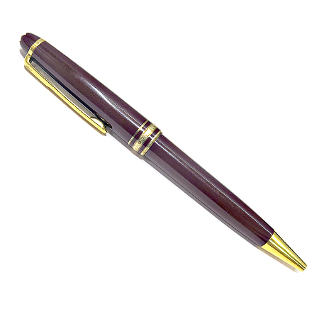 ������  ����