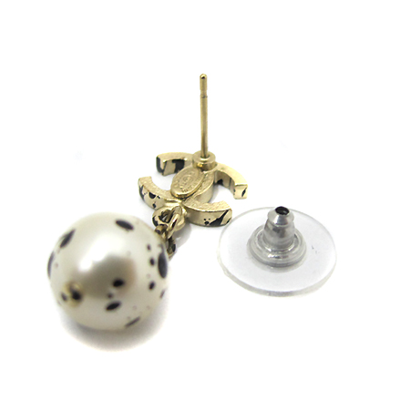 Chanel(����) A64626Y20126 COCO�ΰ�  ���� Ŀ���� �Ͱ��� [��õ ������] �̹���4 - ���̺��� �߰���ǰ