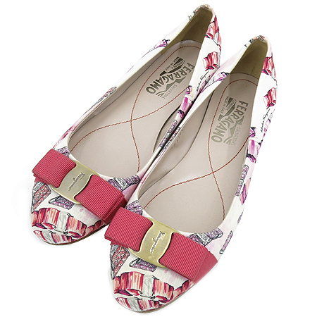 Ferragamo(��󰡸�) �ٸ��� ĵ���� ������ ���� �÷� ���� �̹���6 - ���̺��� �߰���ǰ