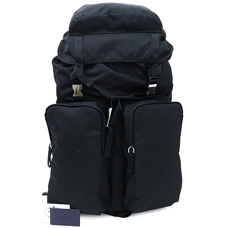 �����  ����