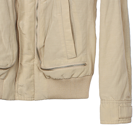 SOLID HOMME(�ָ���ȹ�) ������ ���� ������ �̹���3 - ���̺��� �߰���ǰ