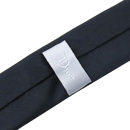 Dior(ũ����î���) ���� ��ũ 100% Bee Ÿ�� �̹���3 - ���̺��� �߰���ǰ