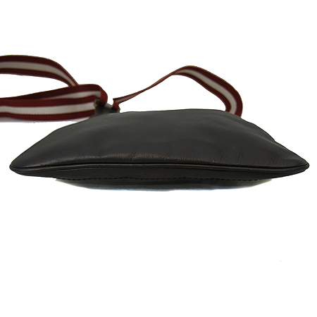 Bally(�߸�) TARRANT ��ũ ���� ���� ��� ��Ƽġ ũ�ν��� [�ϻ����] �̹���3 - ���̺��� �߰���ǰ