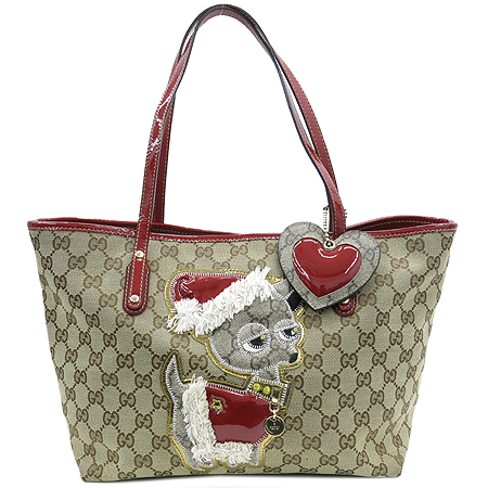 ����  �����