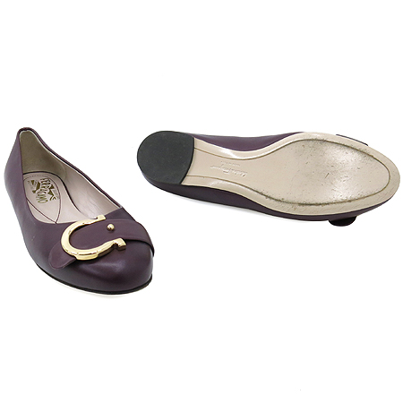 Ferragamo(��󰡸�) CARRIE ���ǵ� �÷�  ���� ��ġ�� �÷� ���� [��õ��] �̹���2 - ���̺��� �߰���ǰ