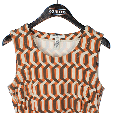 Banana Republic(�ٳ������ۺ���) ��Ƽ�÷� ���� ���ǽ� �̹���2 - ���̺��� �߰���ǰ