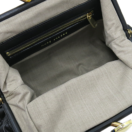 Marc_Jacobs(��ũ�����߽�) C392018 �������� ���� ��Ʋ ��Ž ����ΰ� ��� ü�� ����� �̹���5 - ���̺��� �߰���ǰ