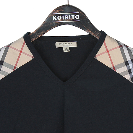 Burberry(������) �����÷� V�� ���� Ƽ �̹���2 - ���̺��� �߰���ǰ