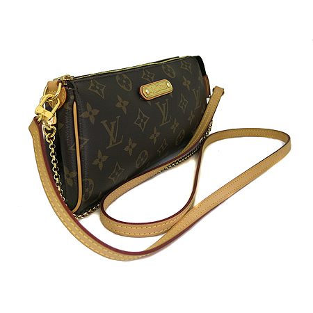 Louis Vuitton(���̺���) M95567 ���׷� ĵ���� ����Ŭ��ġ 2WAY [�ϻ����] �̹���3 - ���̺��� �߰���ǰ