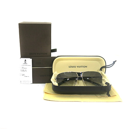 ���̺���  ���۶�