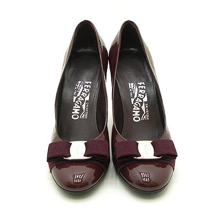 Ferragamo(��󰡸�) �ٶ� ��� �ֳ��� ������ ������ ���� �̹���2 - ���̺��� �߰���ǰ