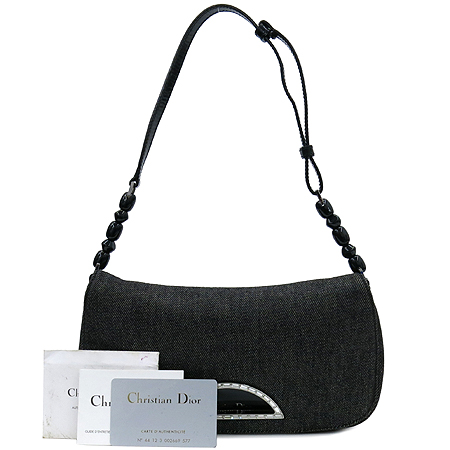 ���  �����