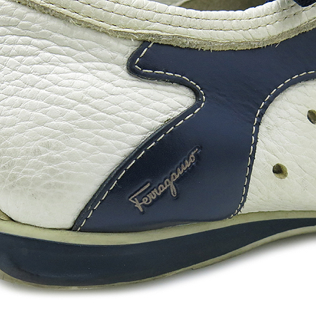 Ferragamo(󰡸) 7472 ȭƮ  ̺ ÷  Ŀ ̹4 - ̺ ߰ǰ