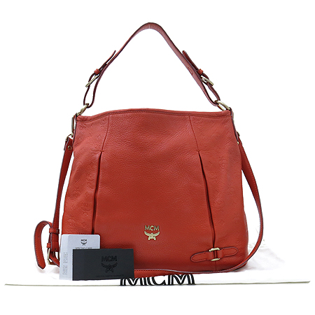 ������  �����