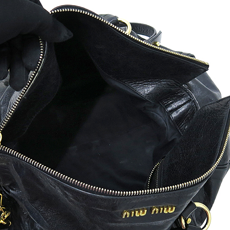 MiuMiu(�̿�̿�) RT0365 ��� �ΰ� ���� VITELLO LUX ������� ��ÿ 2WAY �̹���7 - ���̺��� �߰���ǰ