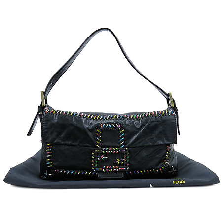 ���  �����