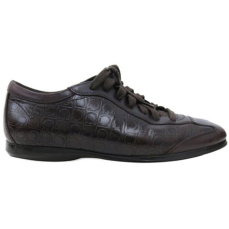 Ferragamo(󰡸)   ġ   Ŀ ̹3 - ̺ ߰ǰ