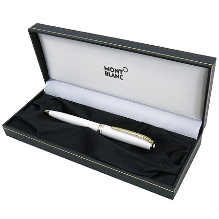 ������  ����