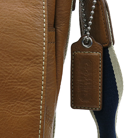 Coach(��ġ) 70556 ���� ���� �޽��� ������ ũ�ν��� �̹���3 - ���̺��� �߰���ǰ