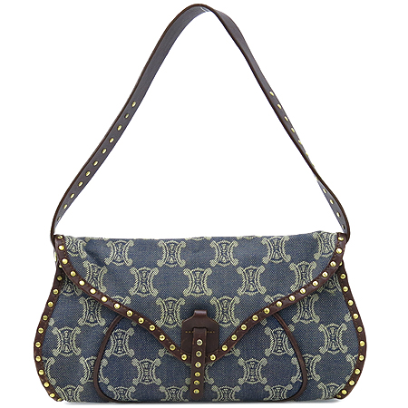 ������  �����