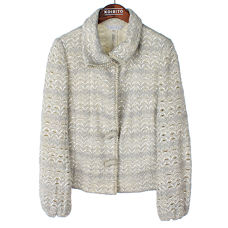 ����  ����