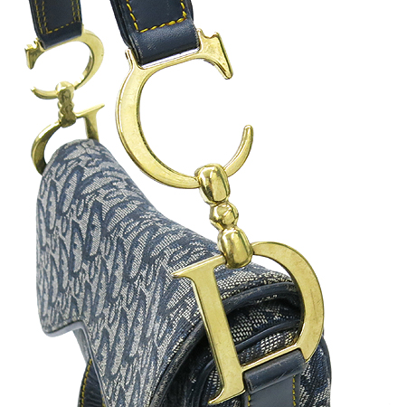 Dior(ũ����î���) �ΰ� �ڰ��� ���� ����� �̹���3 - ���̺��� �߰���ǰ