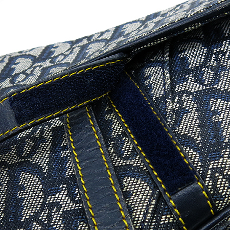 Dior(ũ����î���) �ΰ� �ڰ��� ���� ����� �̹���4 - ���̺��� �߰���ǰ