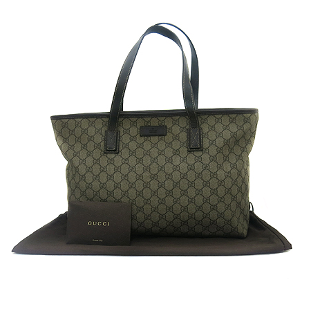 ����  �����