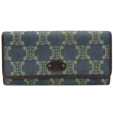 ������  ������