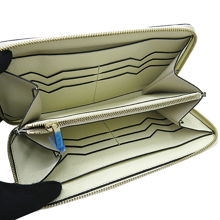 VALEXTRA(�߷���Ʈ��) V9L06 ���̺������� ���ǿ��� ������ �̹���3 - ���̺��� �߰���ǰ