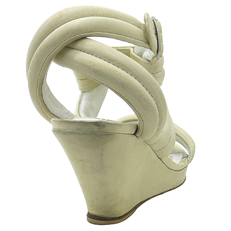 Loewe(�ο���) ���̺��� ���� ������ ���� �̹���4 - ���̺��� �߰���ǰ