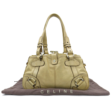 ������  �����